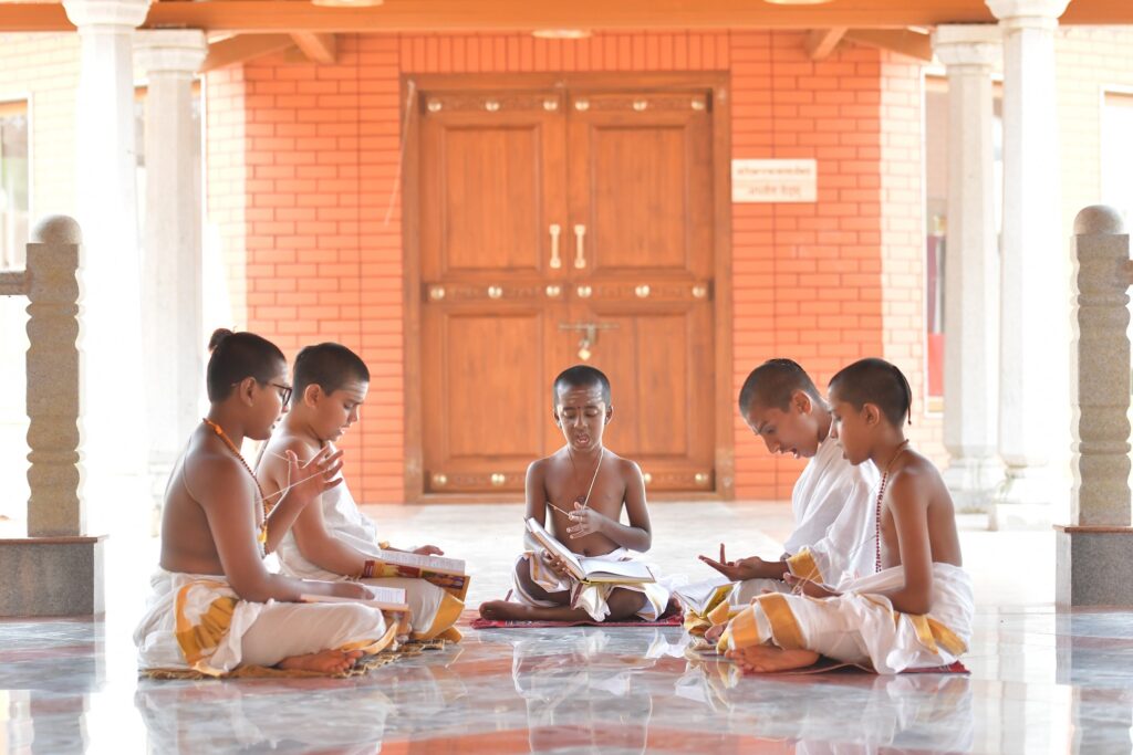 Veda Gurukulam Students performing rituals
